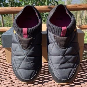 Teva Women’s Ember Moc - black